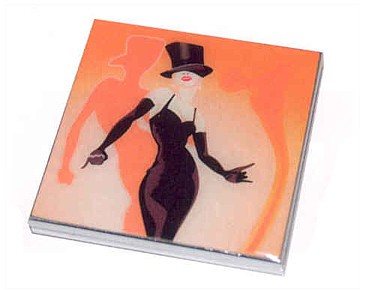 Top Hat Mirror Compact
