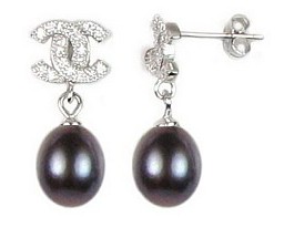 Designer Pearldrop Earrings Black