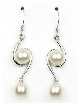 Squiggle Pearl Earrings