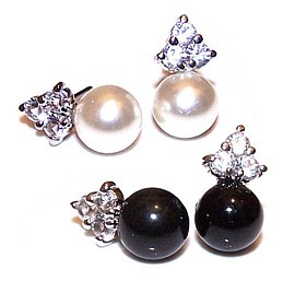 Pearls & Triangles Earrings