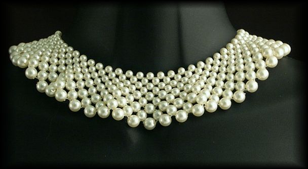 Pearly Cleopatra Collar