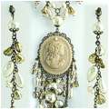 Pearl Cameo Lady Set